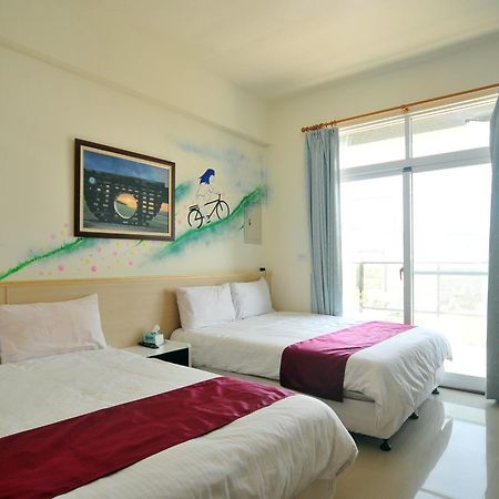 Lin Yuan Bicycle Homestay Taitung ภายนอก รูปภาพ